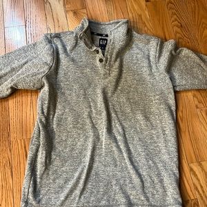 Gap pullover
